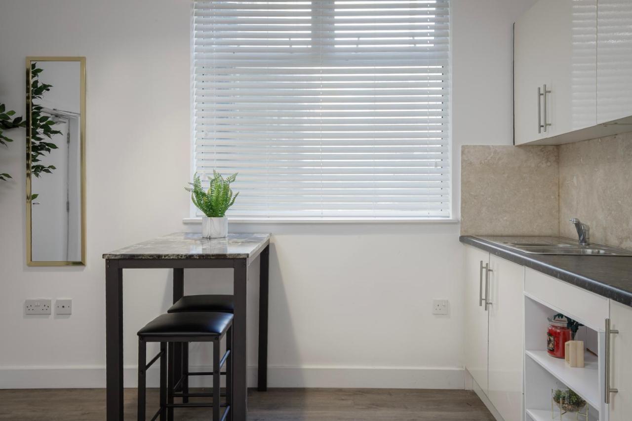 King Sized Luxury - Stylish Studio Flat Blackpool Extérieur photo